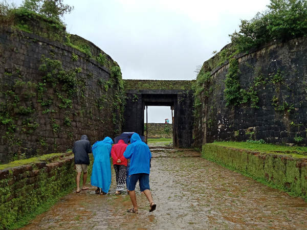 ದಿನಕ್ಕೆ ಹದಿನೈದರಿಂದ ಹದಿನೇಳು ಟ್ರಿಪ್ ಮಾಡುವ ಚಾಲಕರು 