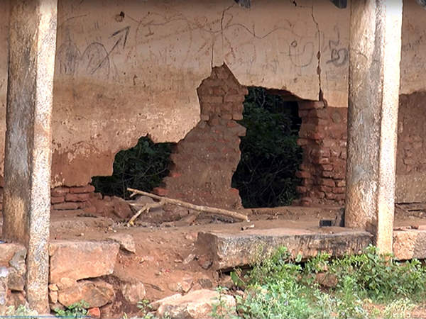 ಕೂಗು ಯಾರಿಗೂ ಕೇಳಿಸುತ್ತಿಲ್ಲ