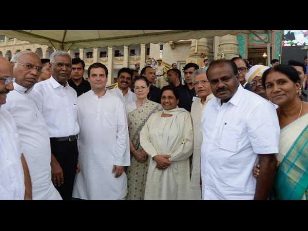 Here is the detail of costliest swearing ceremony of HD Kumaraswamy Here is the detail of costliest swearing ceremony of HD Kumaraswamy