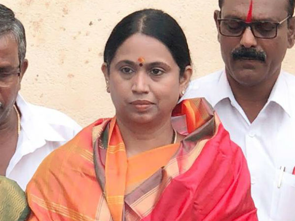 ಲಕ್ಷ್ಮೀ ಹೆಬ್ಬಾಳ್ಕರ್ ರಿಂದ ಸದಸ್ಯರಿಗೆ ಆಮಿಷ