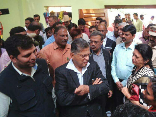 Lokayukta visited Kodagu flood relief centers Lokayukta visited Kodagu flood relief centers