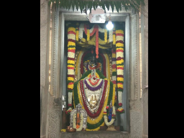 ಮಧ್ಯಾರಾಧನೆಗೆ ವಿಶೇಷ ಮಹತ್ವ 