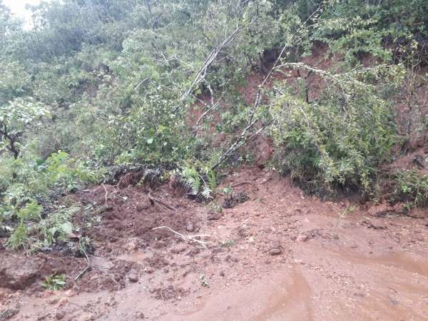 State famous tourist spot Baba Budan Giri, Mullayanagiri Traffic suspended