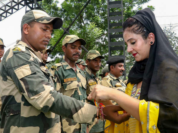 ಜಲಂಧರ್ ನಲ್ಲಿ ಬಿಎಸ್ ಎಫ್ ಯೋಧರು