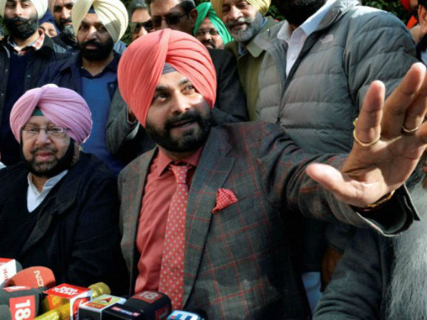 ಉಡುವ ತೊಡುಗೆಯಲ್ಲಿ ಶಿಸ್ತಿನಲ್ಲಿರುವ ನವಜೋತ್ ಸಿಂಗ್ ಸಿದ್ದು 