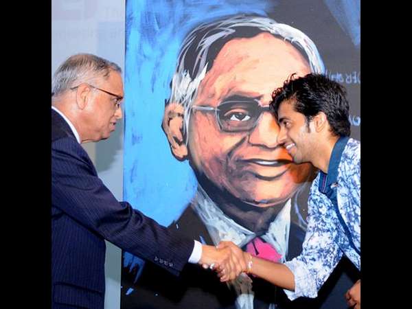 100 ದೇಶ ಸುತ್ತುವ ಆಸೆಯಿದೆ 100 ದೇಶ ಸುತ್ತುವ ಆಸೆಯಿದೆ