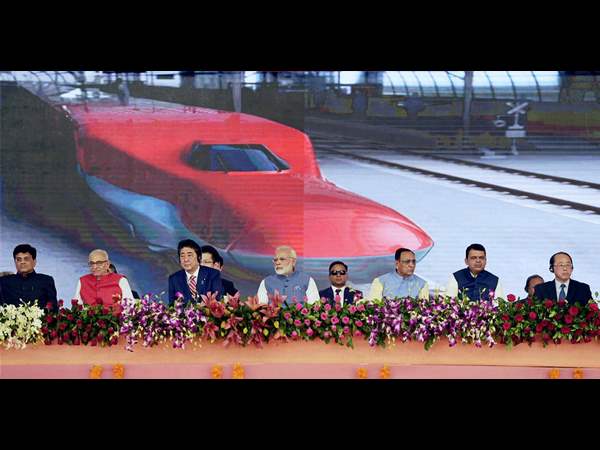 ಭೂ ಒತ್ತುವರಿ ನಿಯಮಗಳನ್ನು ತಿದ್ದಿರುವ ಆರೋಪ