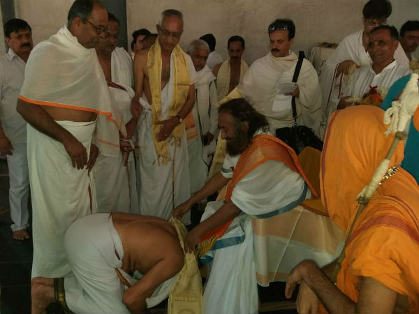 ದೇವಾಲಯ ಆಡಳಿತ ಮಂಡಳಿ ಸದಸ್ಯರಿಗೆ ಸನ್ಮಾನ