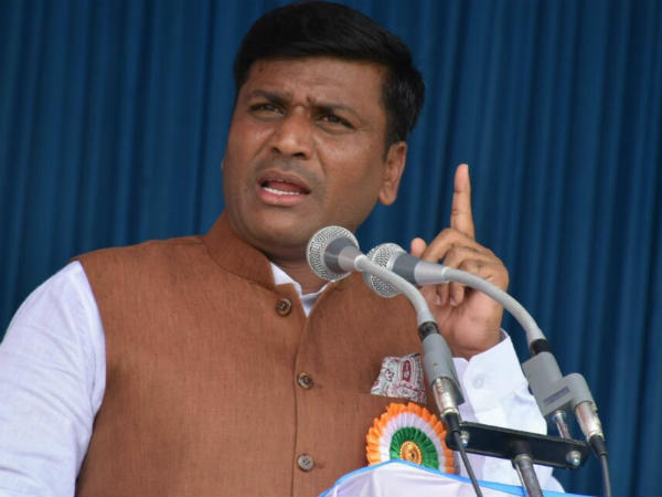 ಬಂಜಾರ ಸಮುದಾಯಕ್ಕೊಂದು ಸಚಿವ ಸ್ಥಾನ