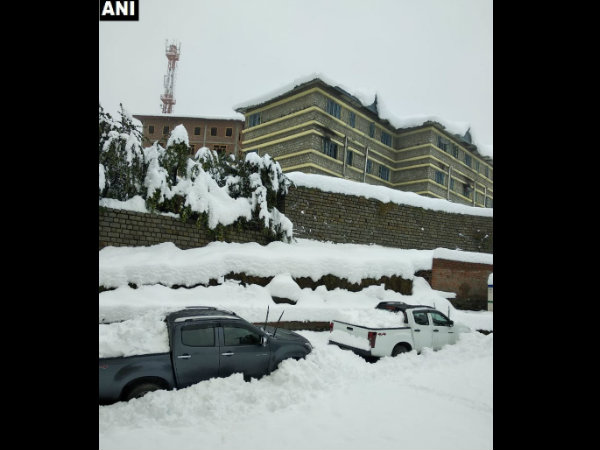 6 killed in J&K and Himachal Pradesh, schools closed in Punjab