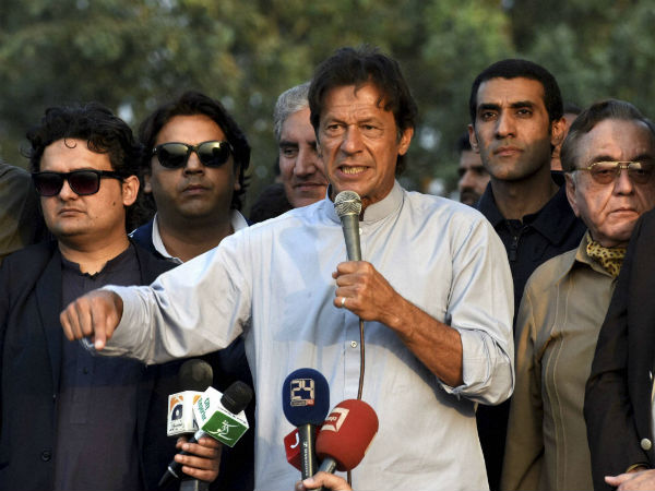 Should India extend friendly hand to Pakistan?