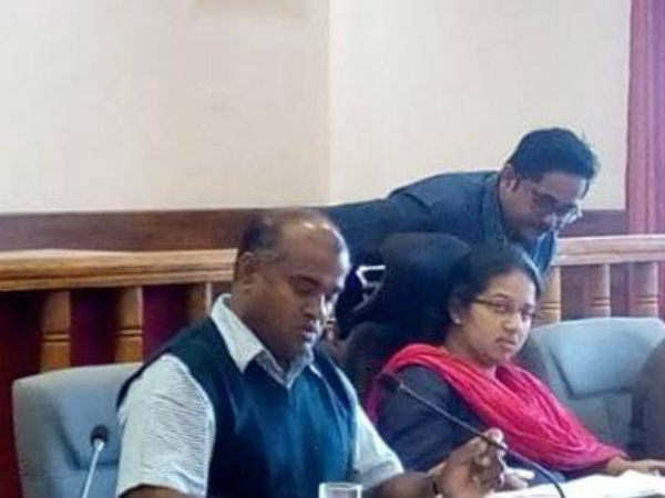 ಅಧಿಕಾರಿಗಳ ಸಭೆ