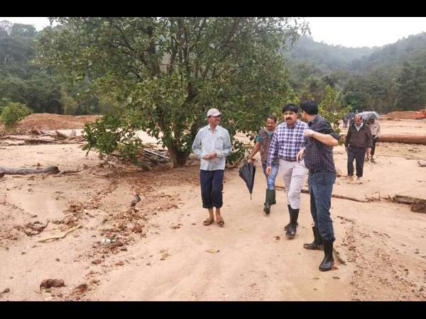 ವಿದ್ಯುತ್ ಸಂಪರ್ಕ ಕಲ್ಪಿಸುವ ಪ್ರಯತ್ನ
