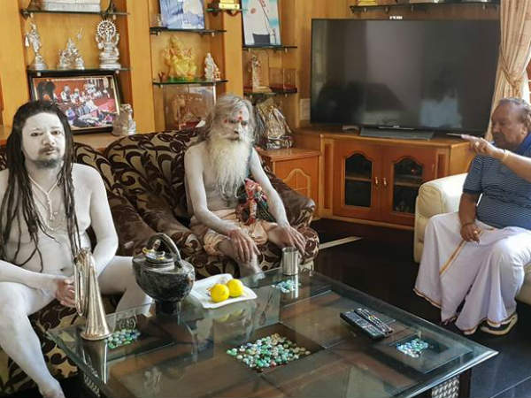 ನಾಗಾಸಾಧುಗಳ ಭೇಟಿ