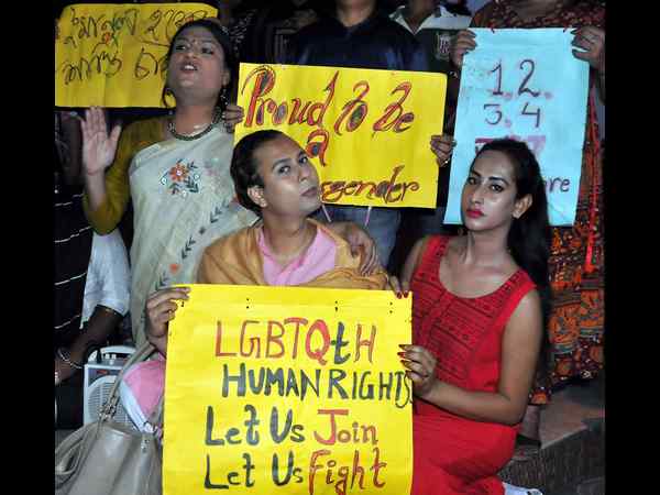 ಎಲ್ಜಿಬಿಟಿಕ್ಯೂ ಸಮುದಾಯಕ್ಕೆ ಕ್ಷಮೆ ಯಾಚಿಸಬೇಕು ಎಲ್ಜಿಬಿಟಿಕ್ಯೂ ಸಮುದಾಯಕ್ಕೆ ಕ್ಷಮೆ ಯಾಚಿಸಬೇಕು