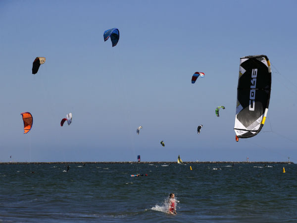 ಏಷ್ಯಾ ಮತ್ತು ಯುರೋಪ್ ಖಂಡಗಳ ನಡುವೆ ವ್ಯಾಪಾರ 