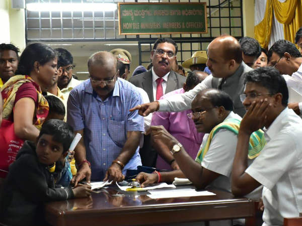 ನೊಂದವರ ಕಣ್ಣೀರು ಒರೆಸುವ ಪ್ರಯತ್ನ 