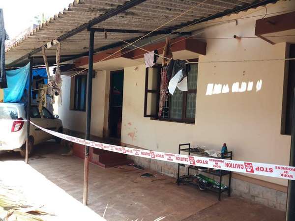 A young man stabbed a young woman in Pranthya