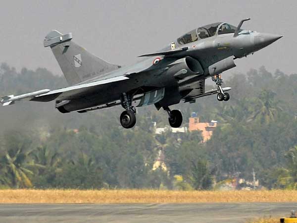 Rafale: PM compromised national security, say ex-BJP ministers