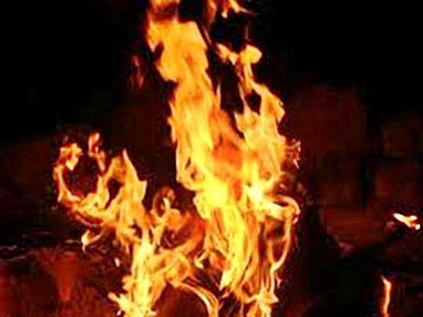 ಚಪ್ಪರ ಬೆಂಕಿ ನಂದಿಸುವ ಸಾಮಗ್ರಿ ಇರಬೇಕು 