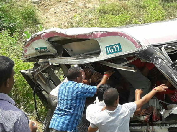 Telangana: many killed in a bus accident in kondagattu