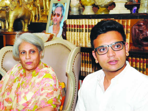 Yaduveer Krishnadatta Chamaraja Wadiyar Said I have no information on the ambari Yaduveer Krishnadatta Chamaraja Wadiyar Said I have no information on the ambari