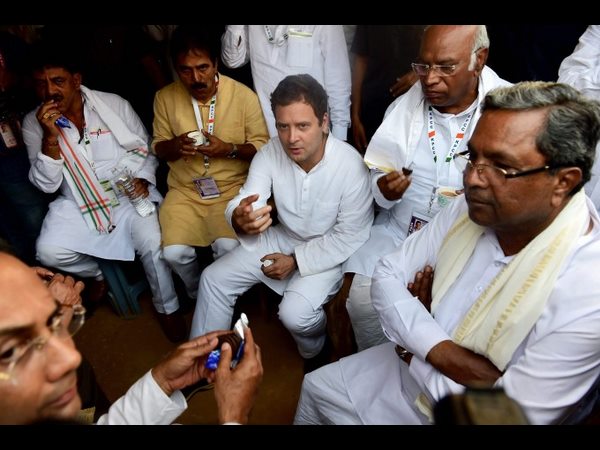 ಕಾರ್ಯದರ್ಶಿಗಳ ಕಚೇರಿ ಸ್ಥಳಾಂತರ