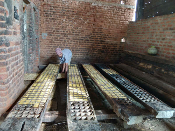  ಸದ್ದಿಲ್ಲದೆ ಬಾಗಿಲು ಮುಚ್ಚಿಕೊಳ್ಳುತ್ತಿವೆ