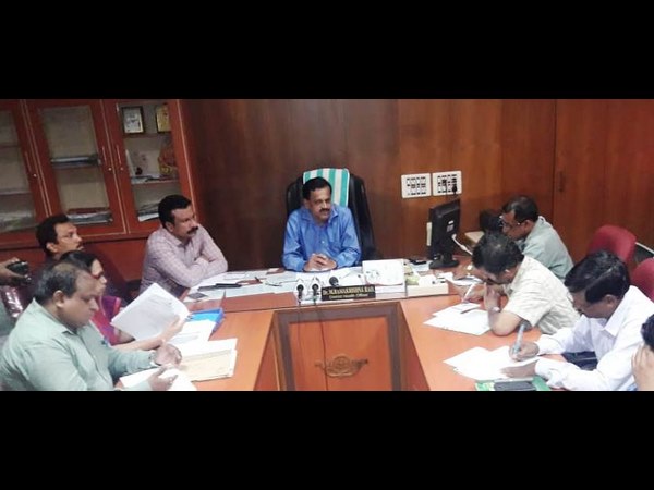 ಮುನ್ನೆಚ್ಚರಿಕೆ ವಹಿಸಲು ಸೂಚನೆ ಮುನ್ನೆಚ್ಚರಿಕೆ ವಹಿಸಲು ಸೂಚನೆ