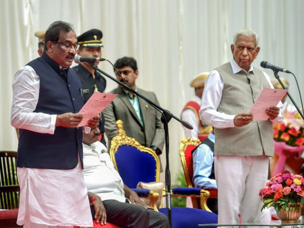 ಹಲವು ಬಾರಿ ಮುಂದೆ ಹೋಗಿದೆ ವಿಸ್ತರಣೆಸ