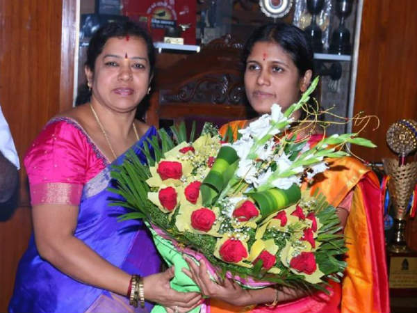 ದಿನಪೂರ್ತಿ ಕಾರ್ಯಕ್ರಮದಲ್ಲೇ ಇದ್ದ ರಮೀಳಾ