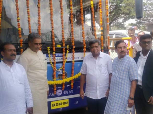 340 ಬಸ್ಸುಗಳು