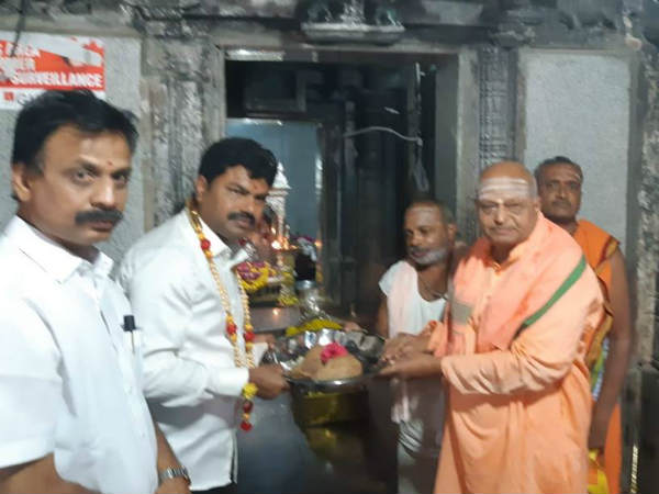 ಮಧು ಬಂಗಾರಪ್ಪ ಏನು ಎಂದು ಗೊತ್ತಿದೆ