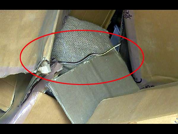  ಸ್ಟೋರ್ ರೂಂನಲ್ಲಿ ಹಾವಿನ ಮರಿ