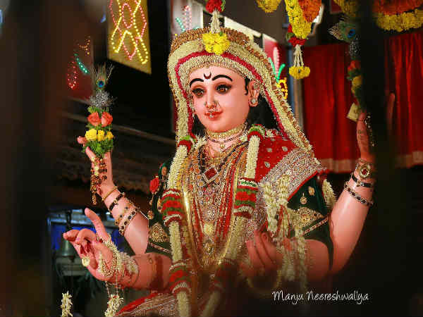 ರಥಬೀದಿಯಲ್ಲಿ ವಿದ್ಯಾಬೋಧಿನಿ ಪಾಠ ಶಾಲೆ