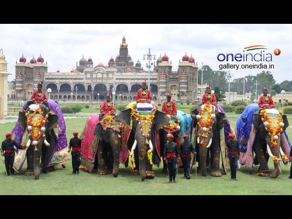  ಸರಳ ದಸರೆ ನಡೆಯಿತು 