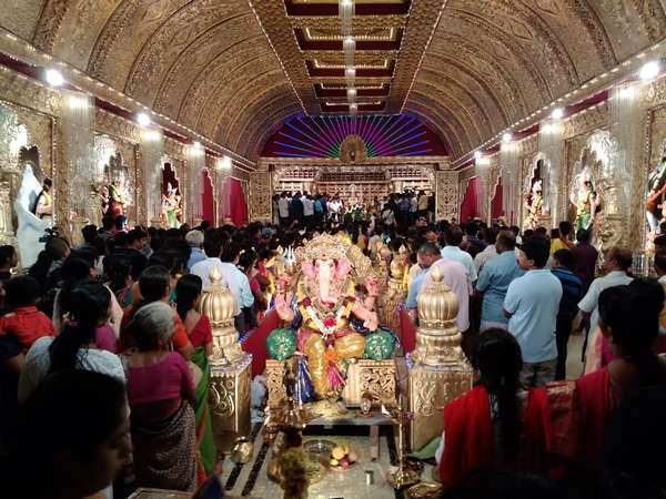 Mangalore Dasara Festival has got a grand start today