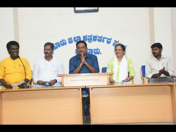 Prakash Raj says Artists first should avoid negligent behavior