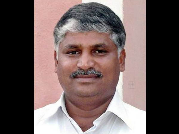 Deve Gowda and Kumaraswamy are like gods of Karnataka