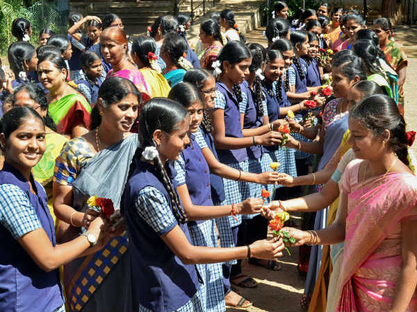  8 ಜಿಲ್ಲೆಗಳಿಗೆ ಷರತ್ತು ವಿಧಿಸಲಾಗಿತ್ತು 