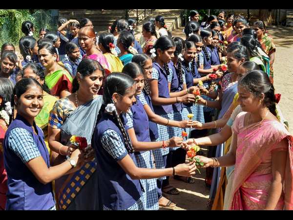  8 ಜಿಲ್ಲೆಗಳಿಗೆ ಷರತ್ತು ವಿಧಿಸಲಾಗಿತ್ತು