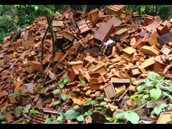  ಮಣ್ಣಿನ ಬೊಂಬೆಗಳೇ ವಿಶೇಷ