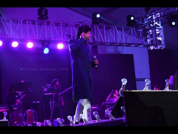 ಯುವಕರ ಎದೆ ಝಲ್‌ ಎನಿಸಿದ ರಾಗಿಣಿ ಕುಣಿತ