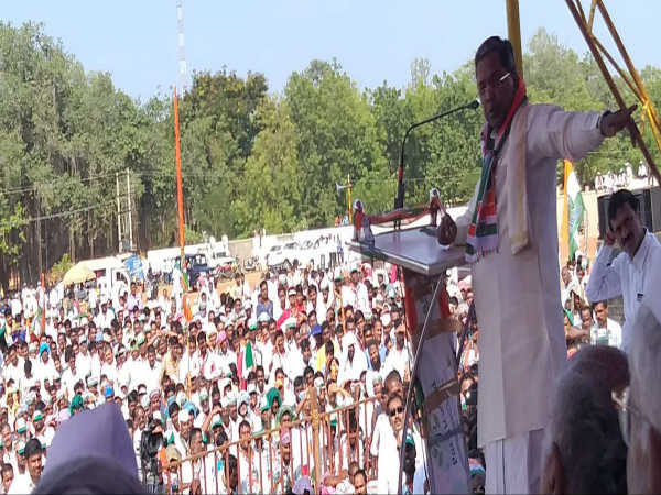 ಸಿದ್ದರಾಮಯ್ಯ ಪ್ರಭಾವ ಕಡಿಮೆ ಮಾಡುವ ಯತ್ನ