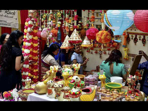  ಆಕರ್ಷಕವಾದ ದೀಪಗಳು ಲಭ್ಯ 