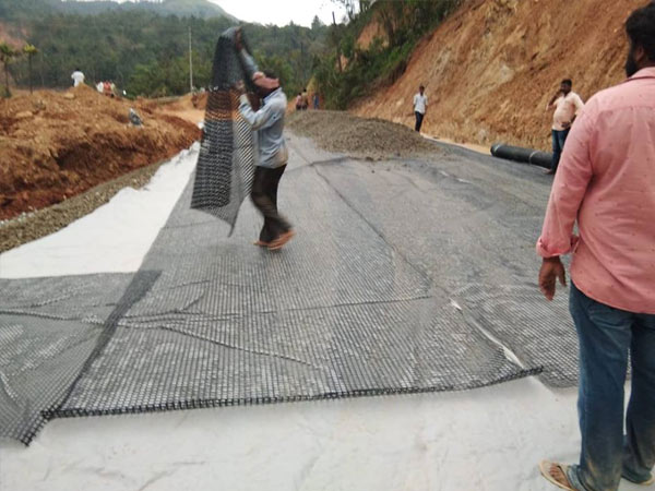 ವಾಹನ ಸಂಚಾರಕ್ಕೆ ತೊಂದರೆ ಇಲ್ಲ