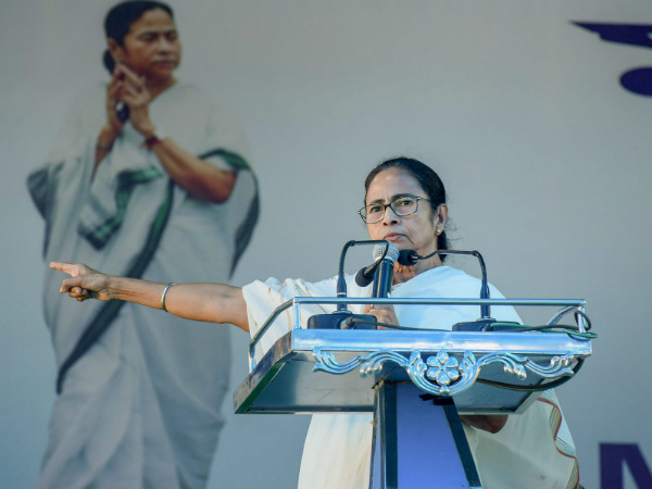 ಕಿಂಗ್ ಮೇಕರ್ ಆಗಲಿದ್ದಾರಾ ಮಮತಾ ಬ್ಯಾನರ್ಜಿ? ಕಿಂಗ್ ಮೇಕರ್ ಆಗಲಿದ್ದಾರಾ ಮಮತಾ ಬ್ಯಾನರ್ಜಿ?