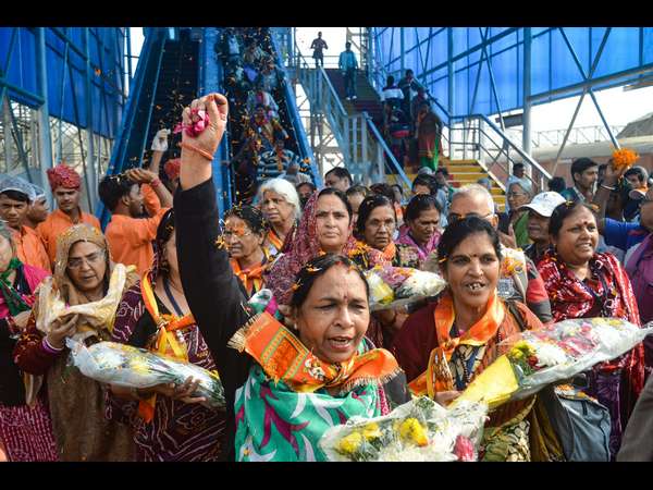 ರಾಮಾಯಣ ಎಕ್ಸ್ ಪ್ರೆಸ್ ಪ್ರವಾಸಿಗರಿಗೆ ಭರ್ಜರಿ ಸ್ವಾಗತ