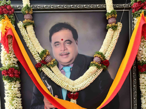 NRI fan of Ambareesh pays rich tribute to legendary actor