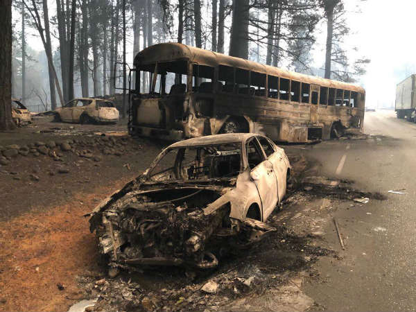 wildfires killed nine in california tens of thousands evacuated